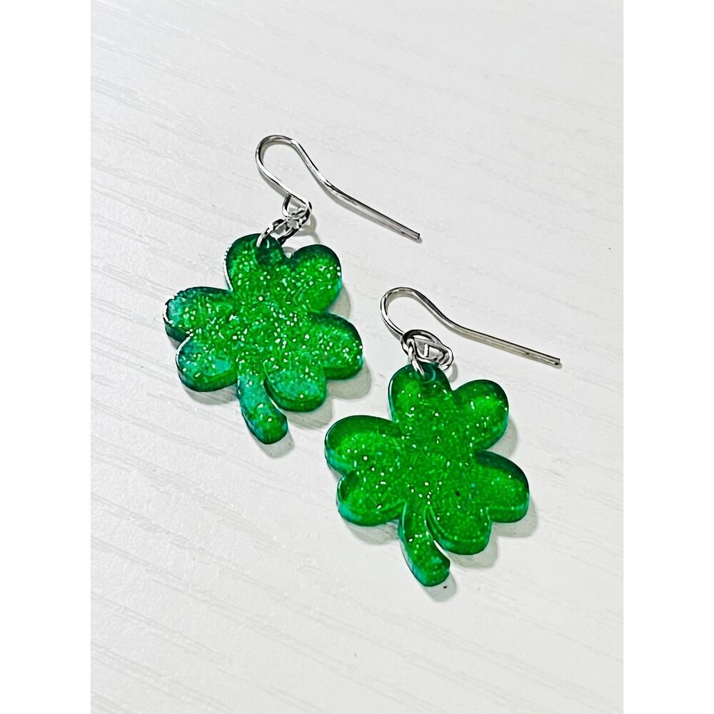 Green Shamrock Dangle Earrings - St. Patrick’s Day